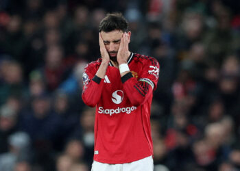Man Utd rue missed chance in West Ham draw