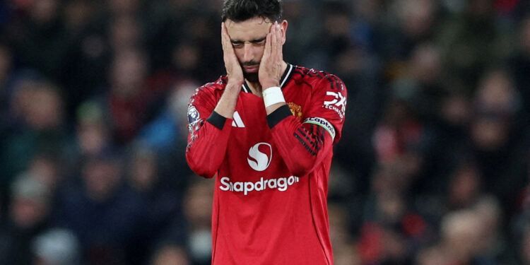 Man Utd rue missed chance in West Ham draw