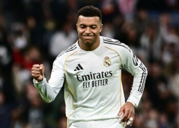 Mbappe suffers knee sprain in blow for Real Madrid