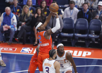 Thunder steamroll Suns to move into NBA Cup semis