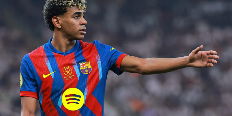 Barca sneak past Racing to reach Copa del Rey quarters