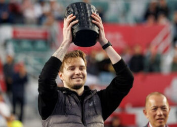 Bublik reigns supreme at HK Open