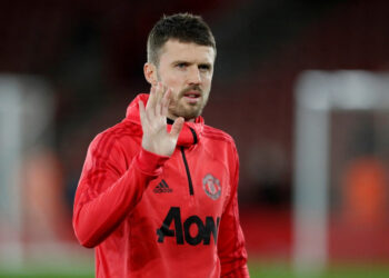 Man U appoint Carrick as boss until end of the season