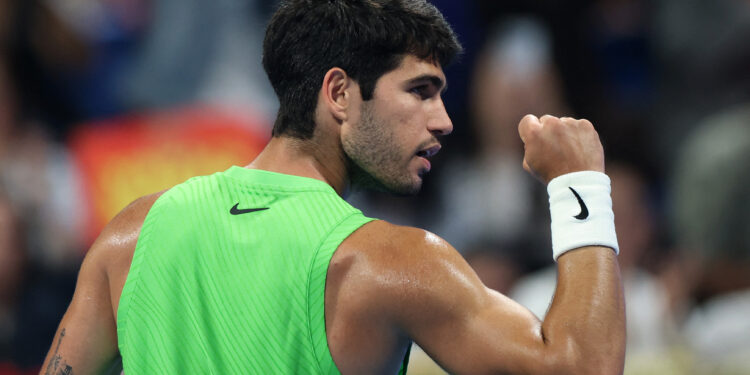 Alcaraz progresses to Qatar semis; Sinner stunned