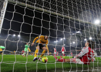 Arsenal drop points in draw with strugglers Wolves