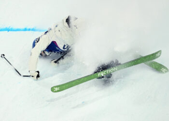 Eileen Gu recovers from crash to reach big air final