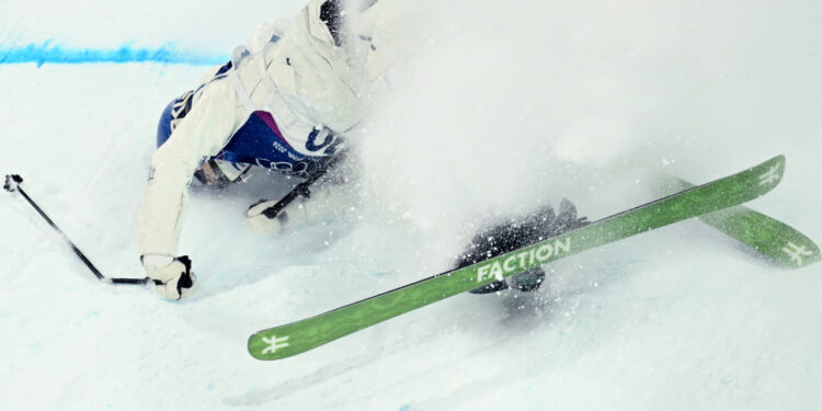 Eileen Gu recovers from crash to reach big air final