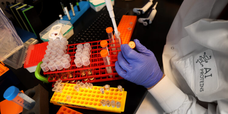 New AI model could cut the costs of developing protein drugs