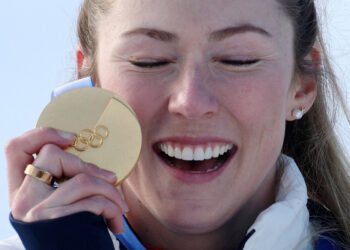 US star Shiffrin wins Olympic slalom gold