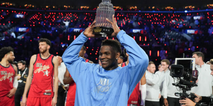 USA Stars beat Stripes in NBA All-Star tourney final