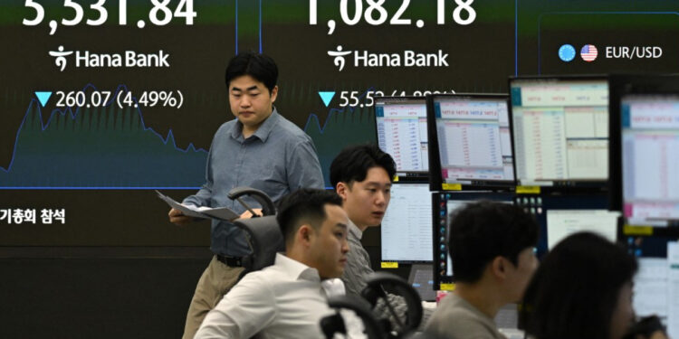 Asian equities in freefall over Mideast crisis