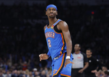 Gilgeous-Alexander passes Chamberlain for NBA history
