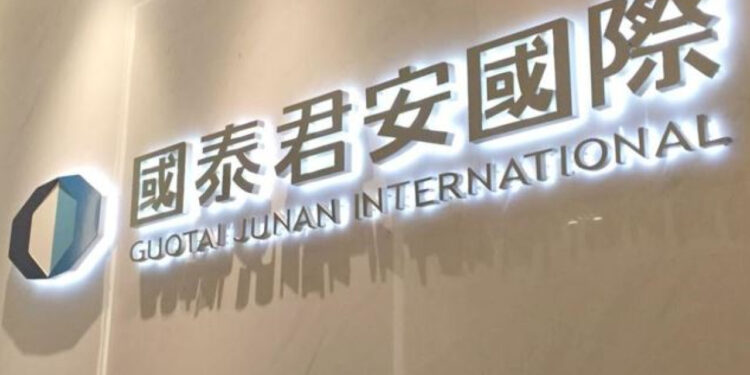 ICAC detains Guotai Junan employee after raid