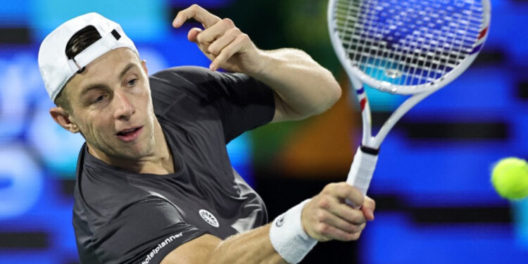 Medvedev wins Dubai title as Griekspoor withdraws