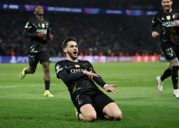 PSG thump Chelsea in Champions League last 16 opener