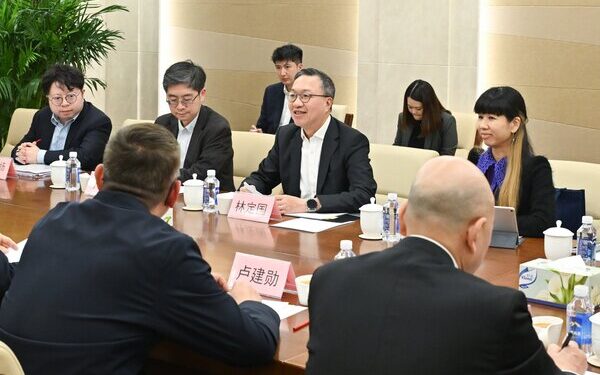 SJ calls on central ministries