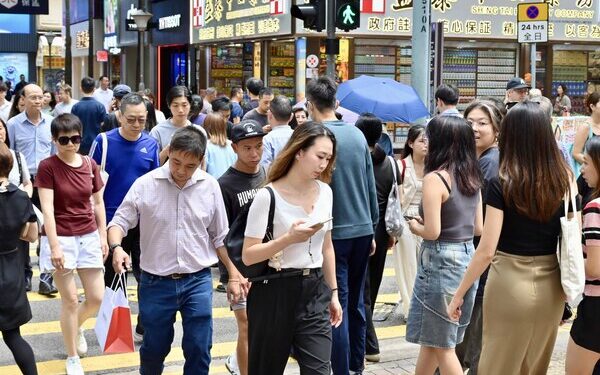 Jobless rate drops to 3.7%