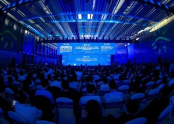 Xinhua Silk Road: 10th Maritime Silk Road Port Cooperation Forum opens, highlighting resilience, synergy and win-win cooperation for port, shipping sector