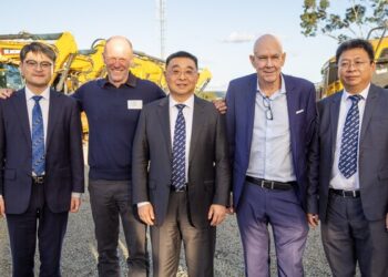 XCMG Chairman Yang Dongsheng Joins Xuzhou Delegation on Economic and Trade Visits to Indonesia and Australia