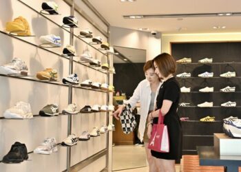 Apr inflation holds at 1.7%