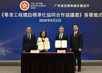 Construction pact signed