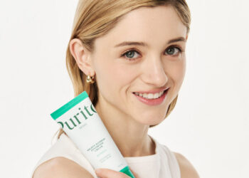 Natalia Dyer Begins Her K-Beauty Journey with Purito Seoul