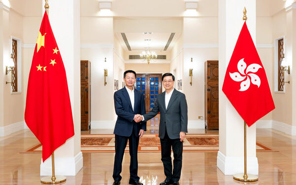 CE meets China securities regulator