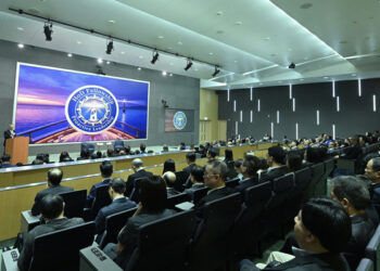 Dept heads fellowship session debuts