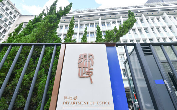 Lawyers Law amendments welcomed