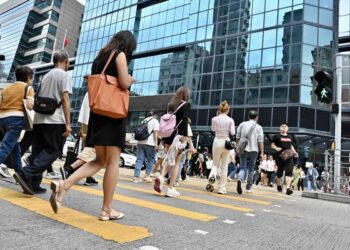 Manpower shortage to narrow