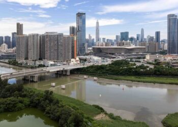 Insurance extended to HK port area