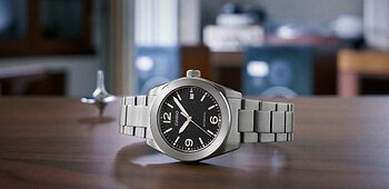 Casio to Release Lightweight Mechanical Watch with Excellent Readability